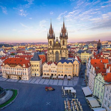 Appartamento Premium Apart With A Balcony Praga Esterno foto
