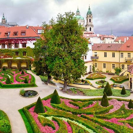 Appartamento Premium Apart With A Balcony Praga Esterno foto