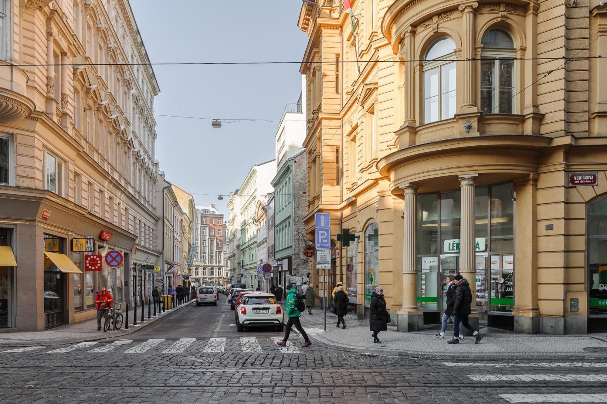 Appartamento Premium Apart With A Balcony Praga Esterno foto